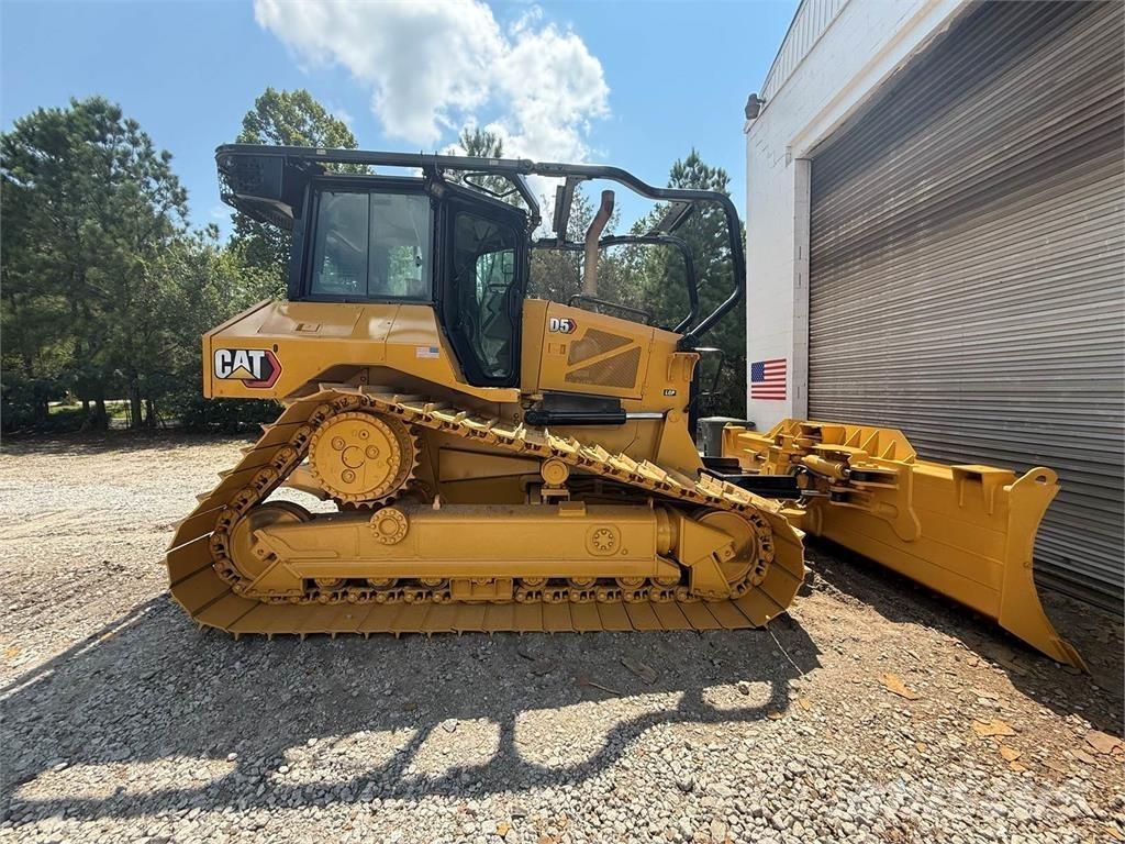 CAT D5 LGP 크롤러 도저