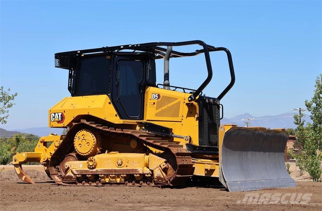 CAT D5 XL 크롤러 도저