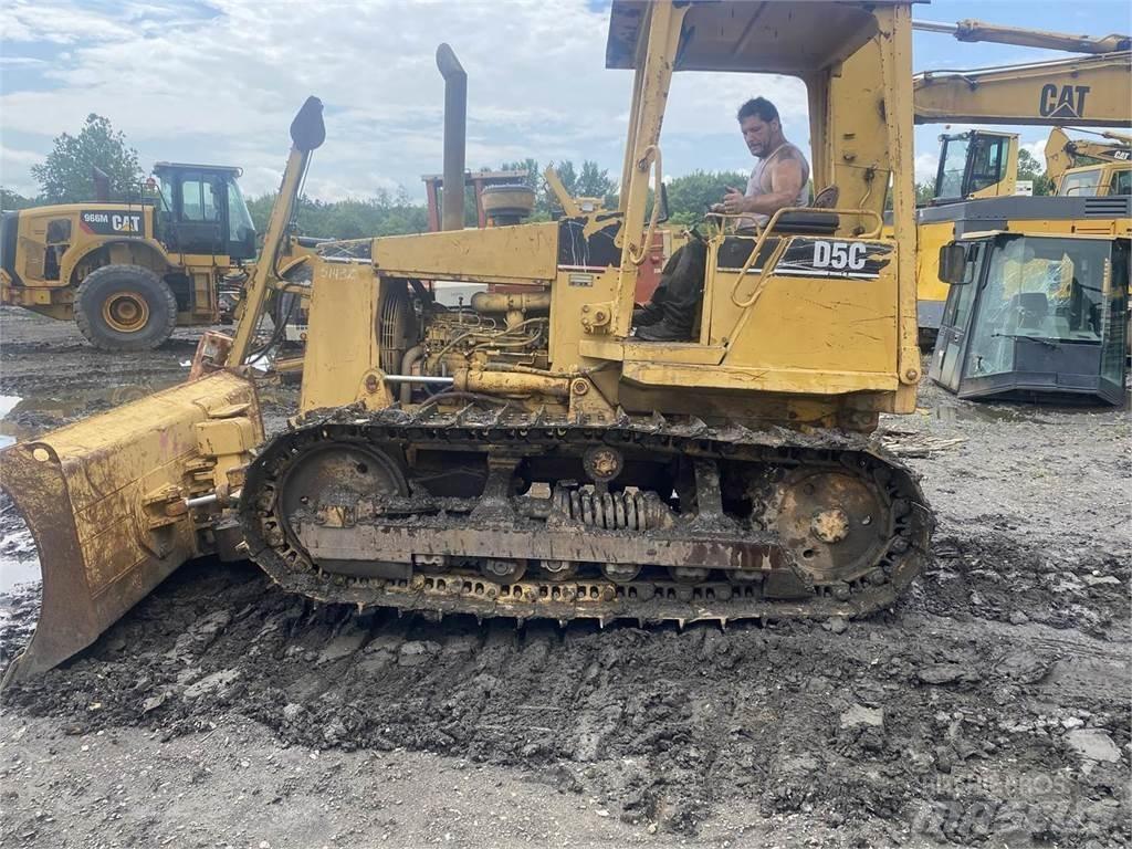 CAT D5C 크롤러 도저