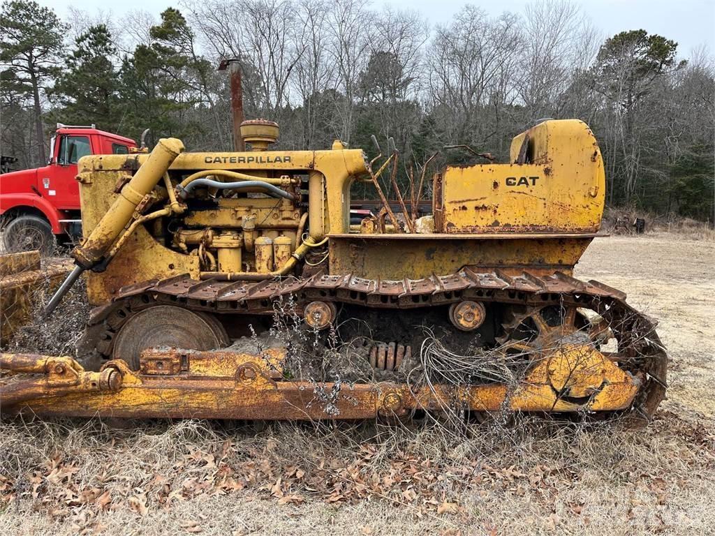 CAT D6 크롤러 도저