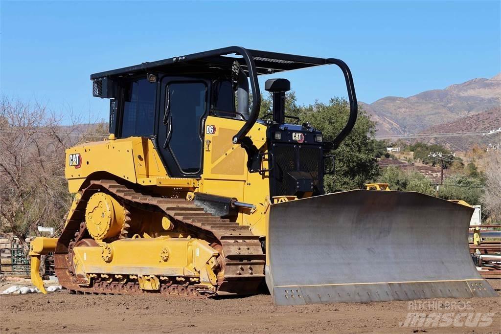 CAT D6 XL 크롤러 도저