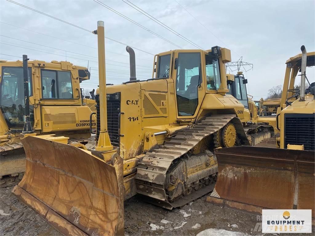 CAT D6N XL 크롤러 도저