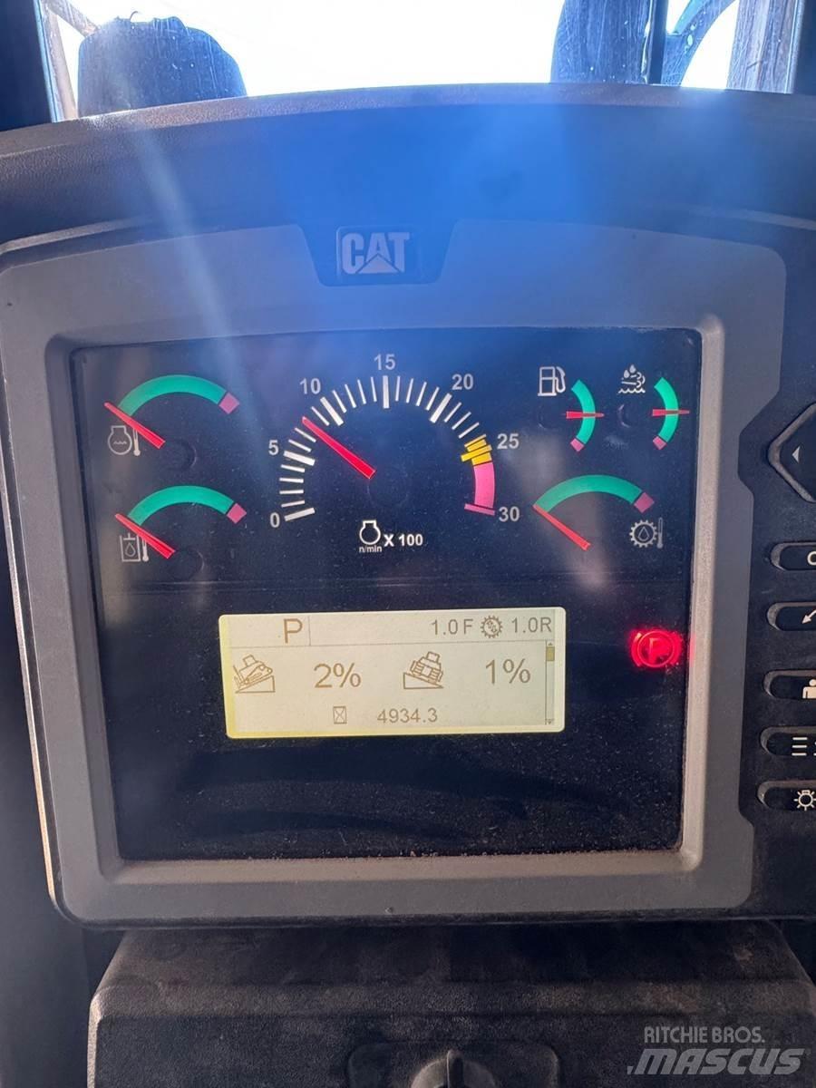 CAT D6T XW 크롤러 도저