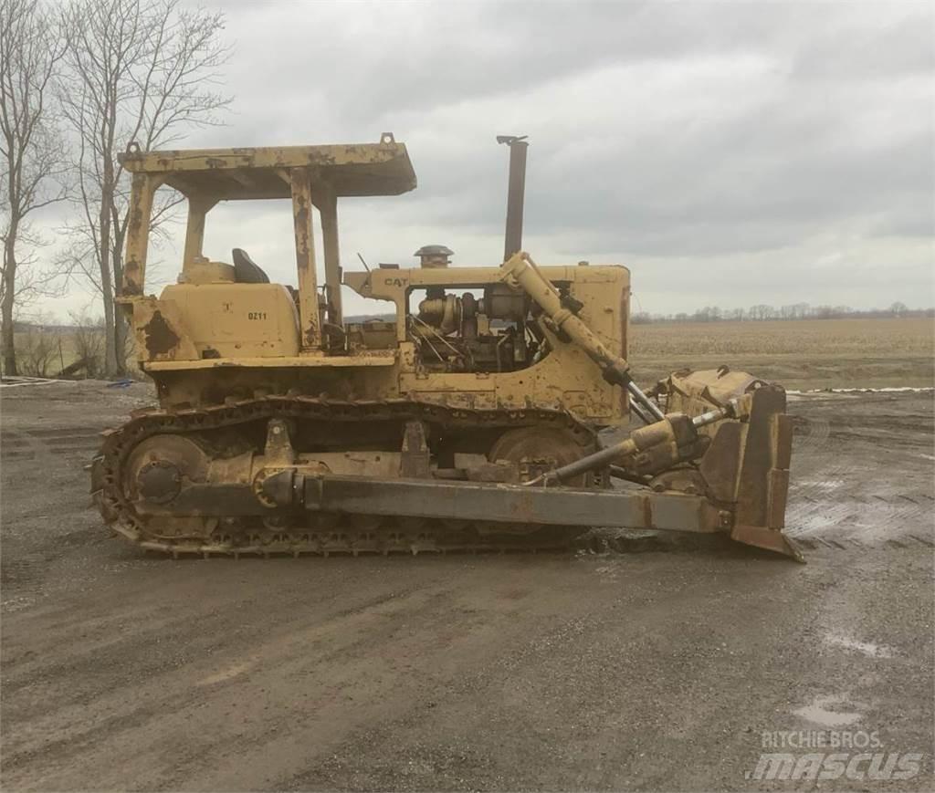CAT D7F 크롤러 도저