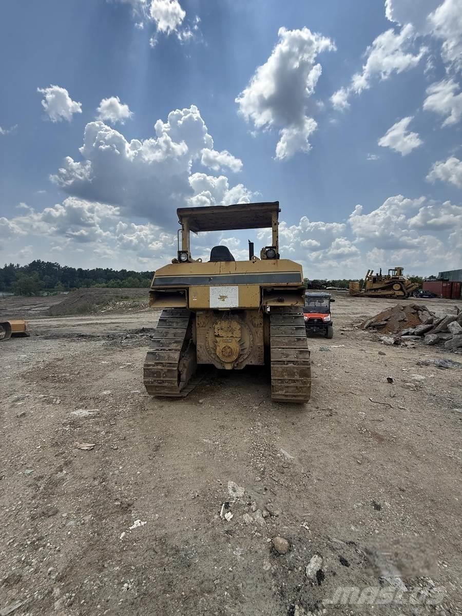 CAT D7H 크롤러 도저