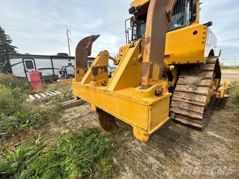 CAT D8T 크롤러 도저