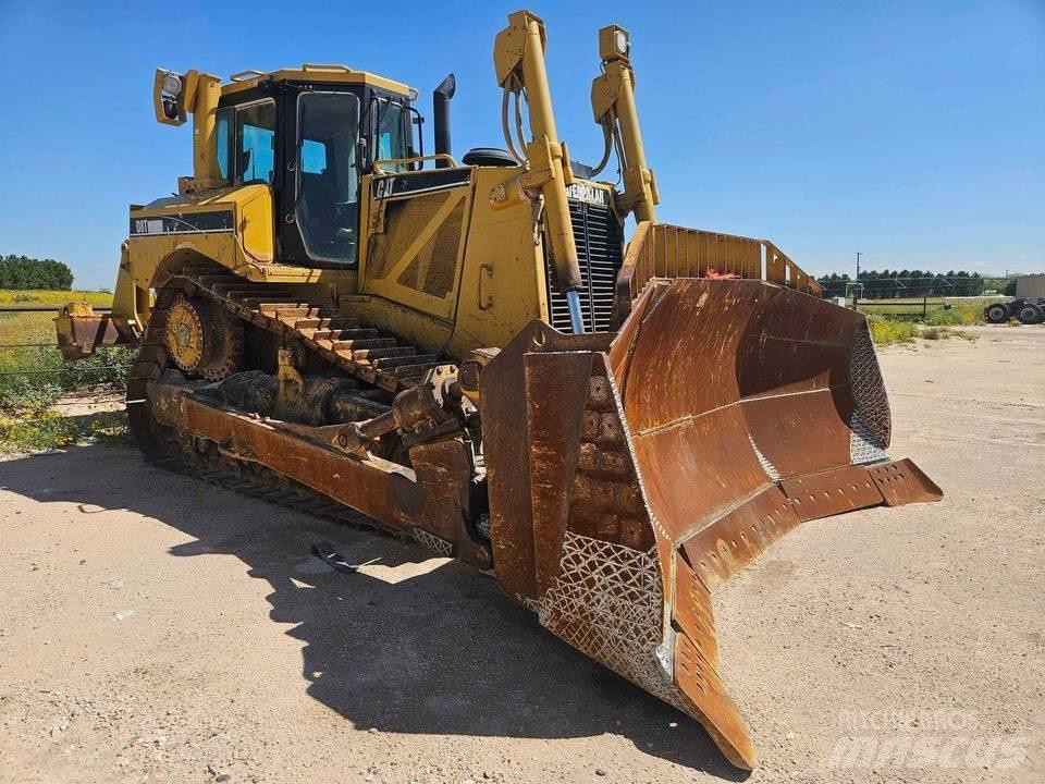 CAT D8T 크롤러 도저