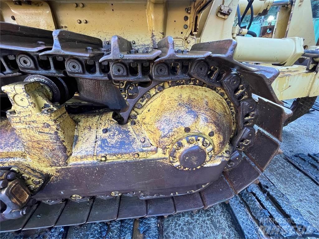 CAT D9H 크롤러 도저