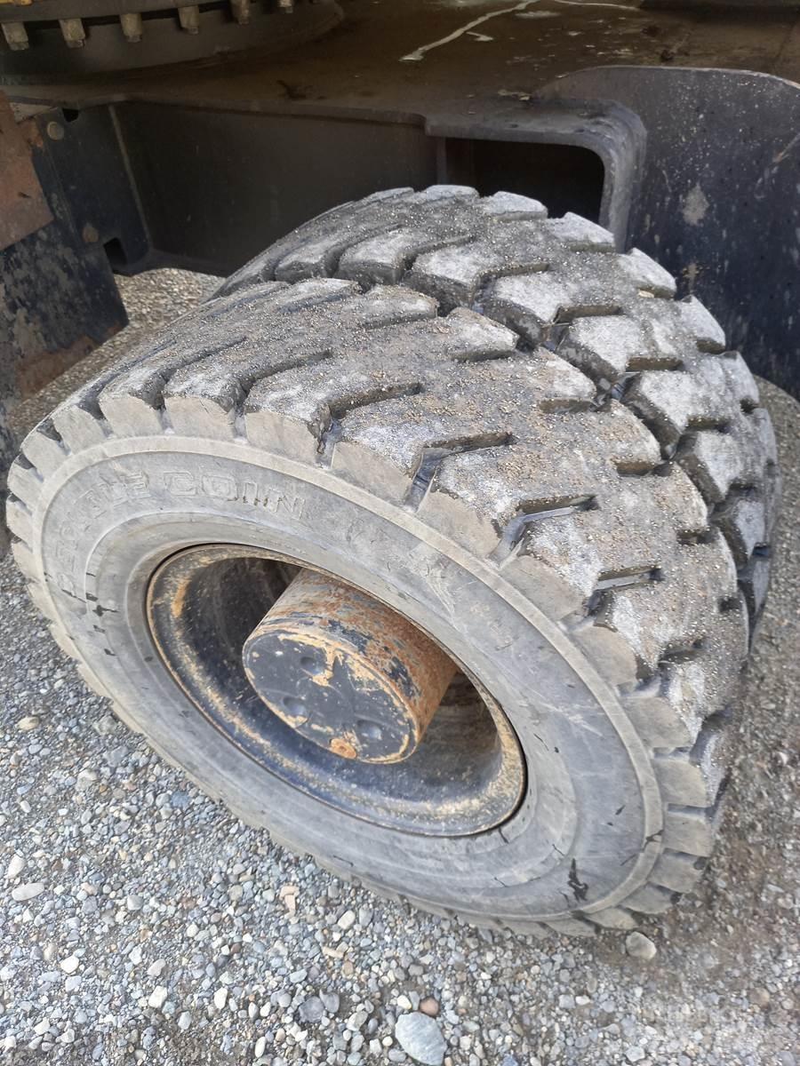 CAT M318D 대형 굴삭기 29톤 이상