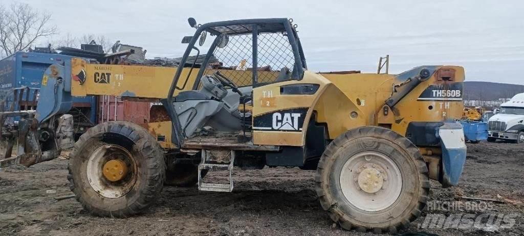 CAT TH560B 텔러 핸들러