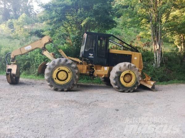  CTR 950B 목재스키더