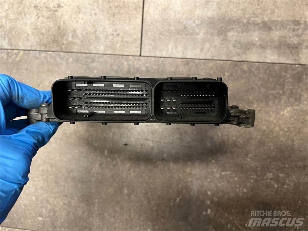 Cummins  일렉트로닉스