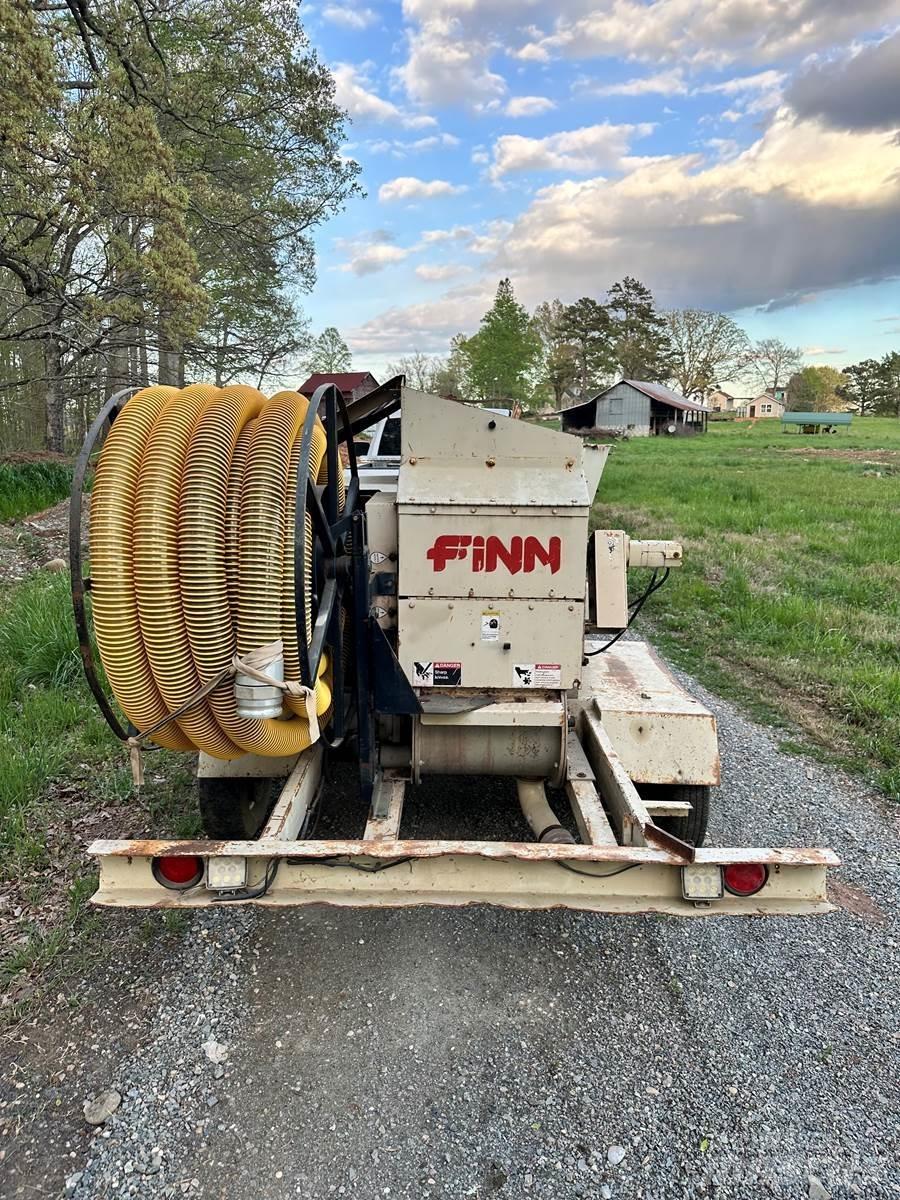 Finn BB302 시립/다목적 차량