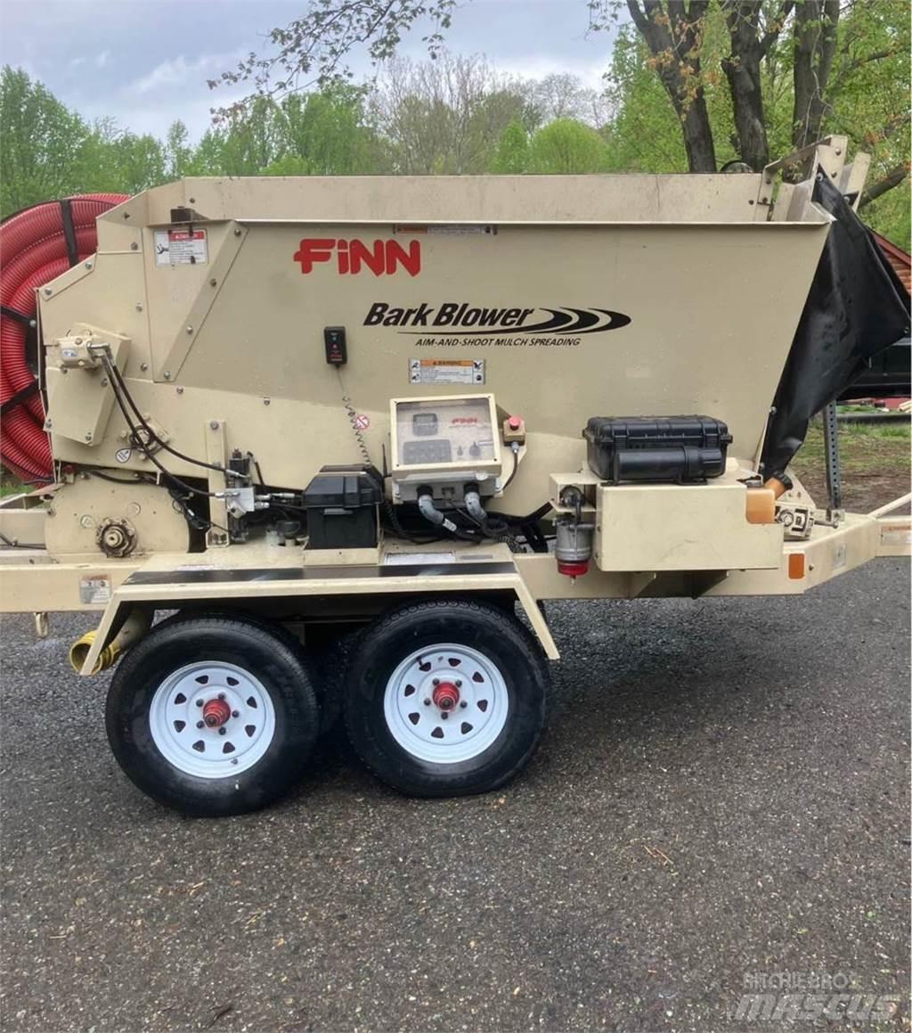 Finn BB302 시립/다목적 차량