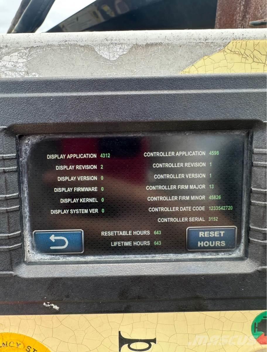 Finn T330 리시빙 호퍼, 블로어 및 엘리베이터