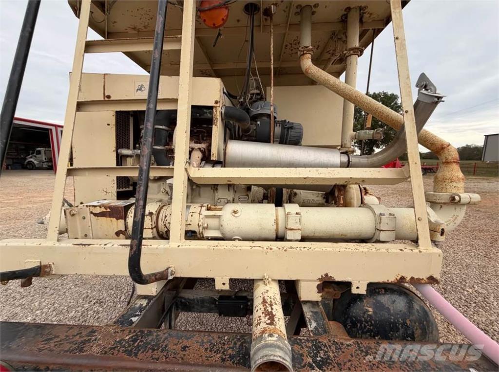 Finn T330 리시빙 호퍼, 블로어 및 엘리베이터