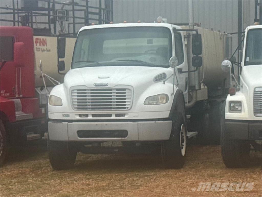 Finn T330 리시빙 호퍼, 블로어 및 엘리베이터