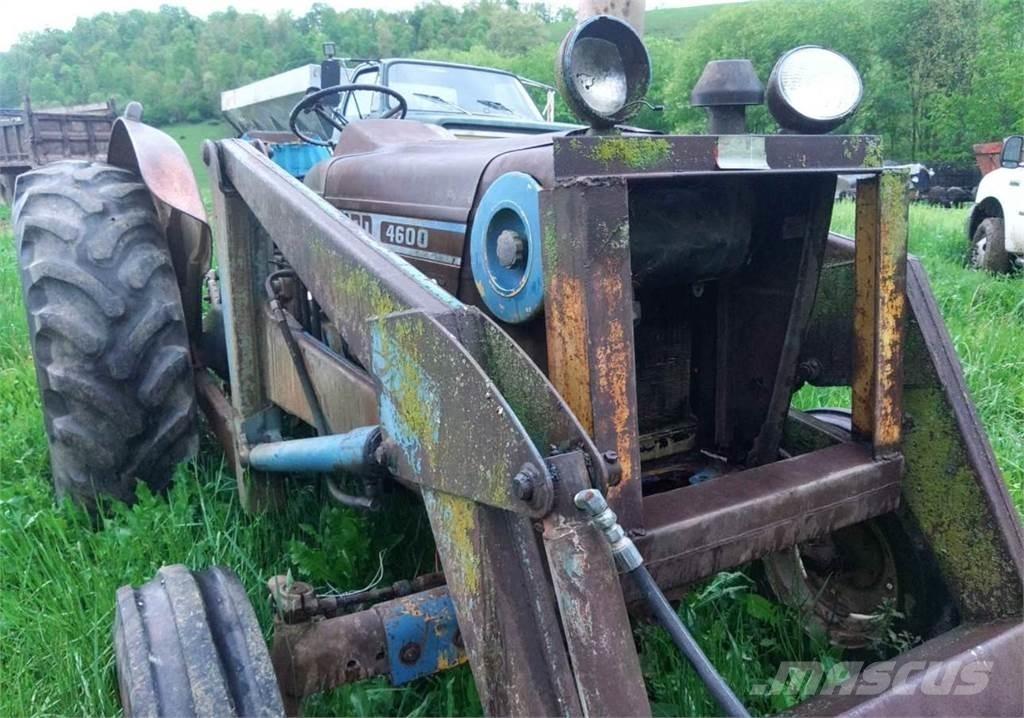 Ford 4600 트랙터