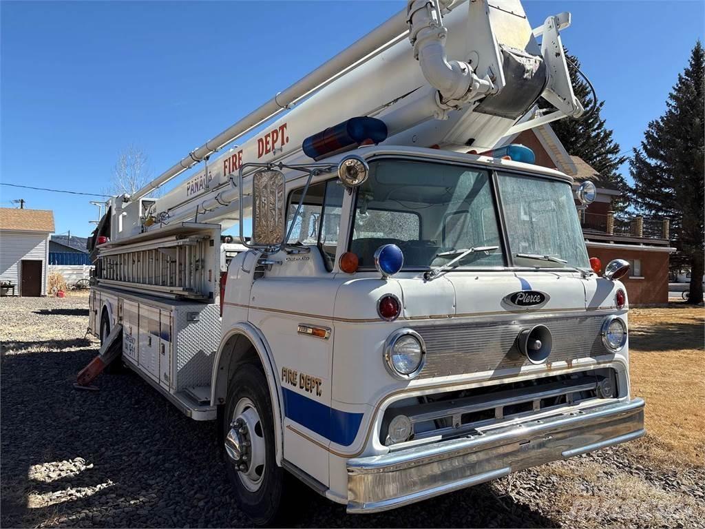 Ford 8000 소방차