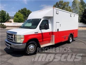 Ford E-450 구급차