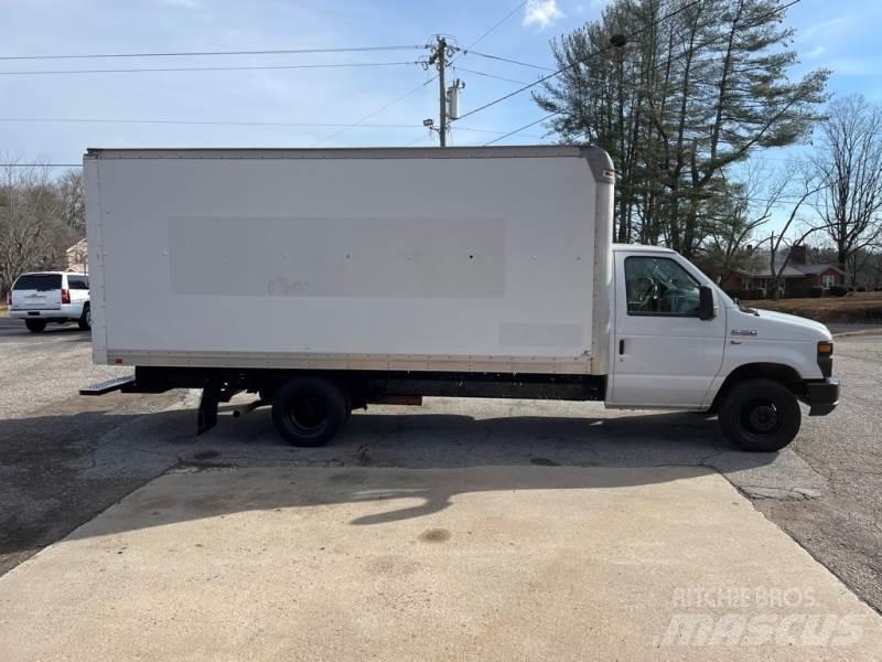 Ford F-350 탑차 트럭