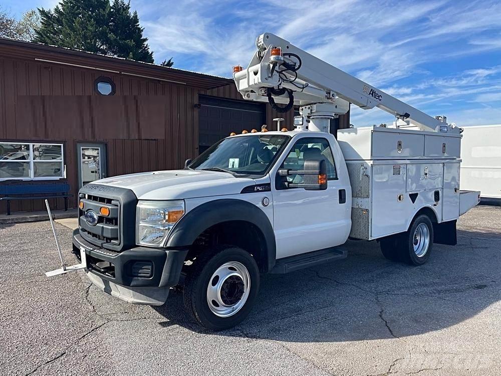Ford F-450 트럭 탑재 고소작업대