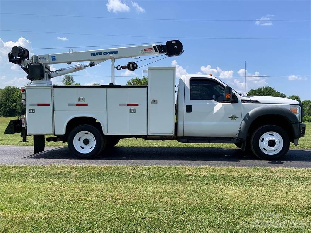 Ford F-450 시립/다목적 차량