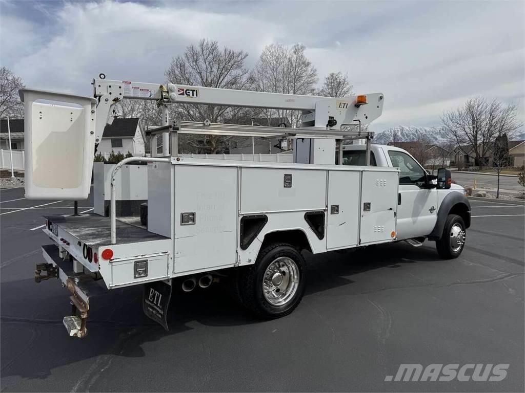 Ford F-450 트럭 탑재 고소작업대