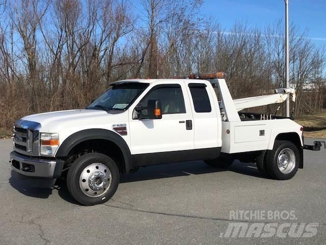 Ford F-550 회수 차량