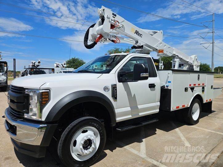 Ford F-550 트럭 탑재 고소작업대