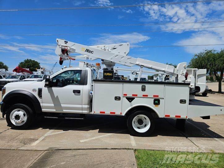 Ford F-550 트럭 탑재 고소작업대