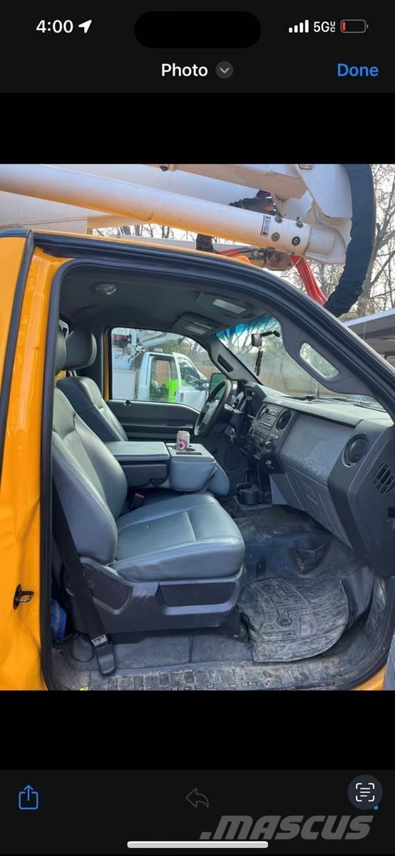 Ford F-550 트럭 탑재 고소작업대