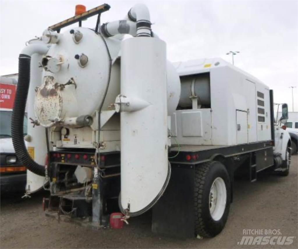 Ford F-650 콤비/진공 트럭