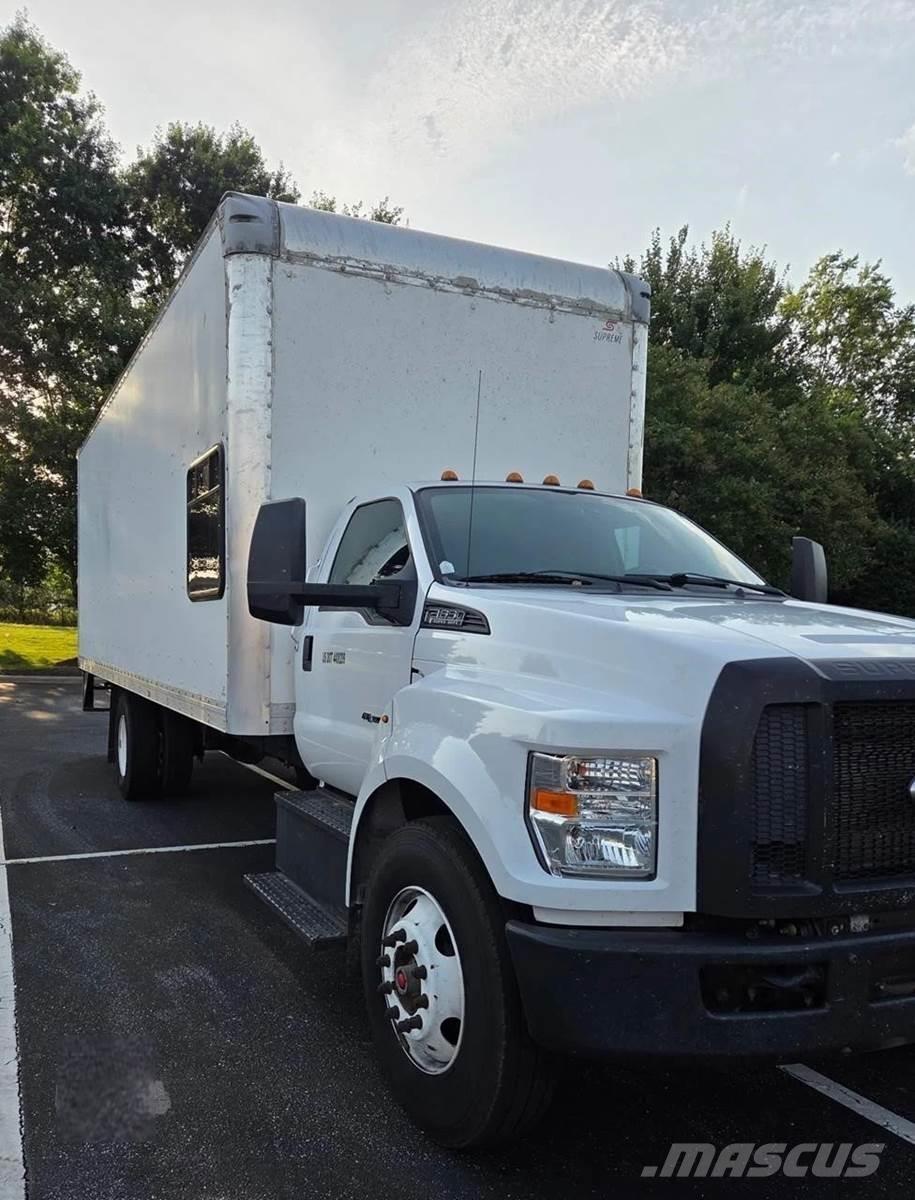 Ford F-650 탑차 트럭