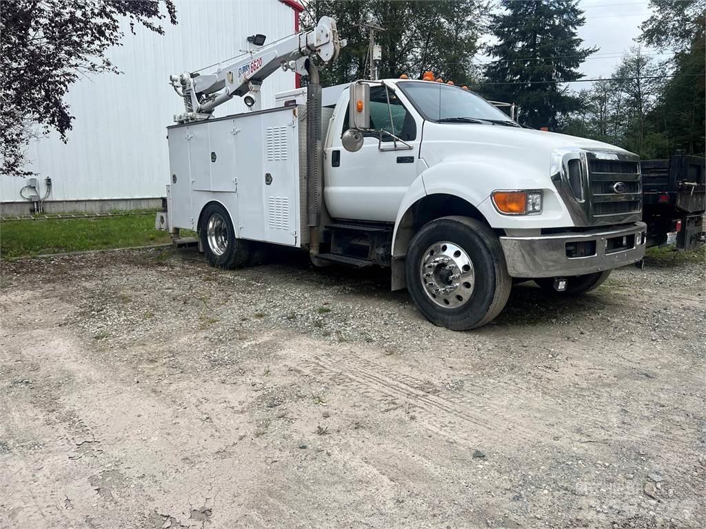 Ford F-750 시립/다목적 차량