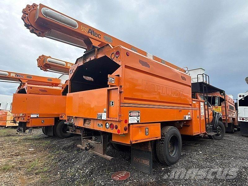 Ford F-750 트럭 탑재 고소작업대
