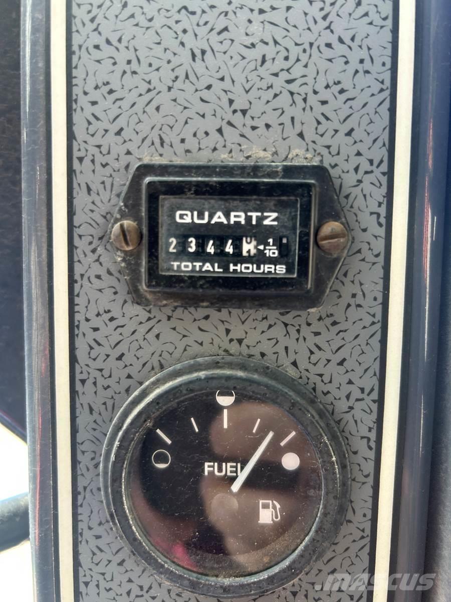 Gehl 5640E 궤도식 로우더