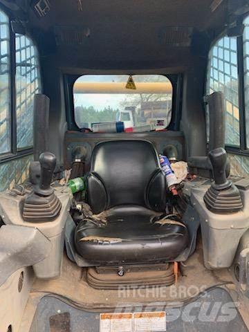 Gehl VT320  스키드로더