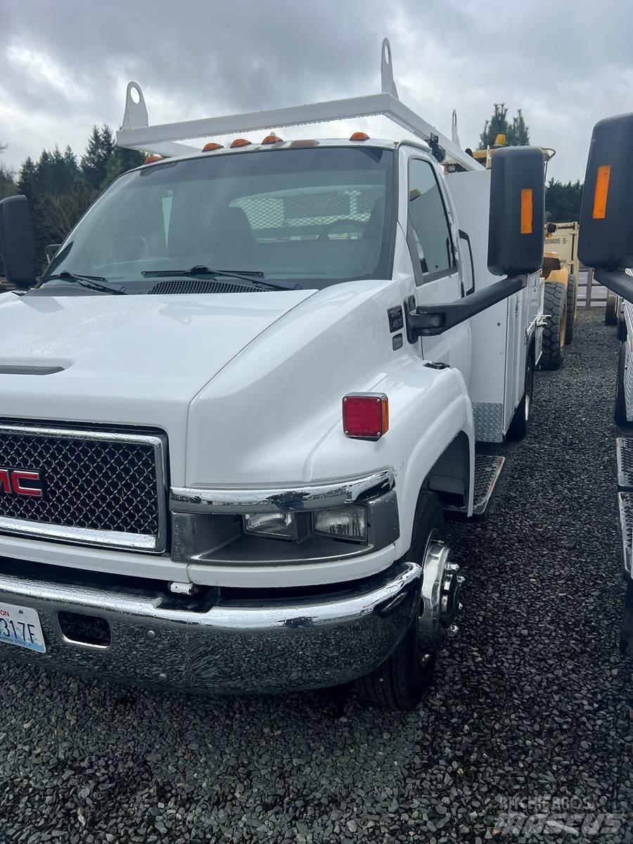 GMC 4500 시립/다목적 차량