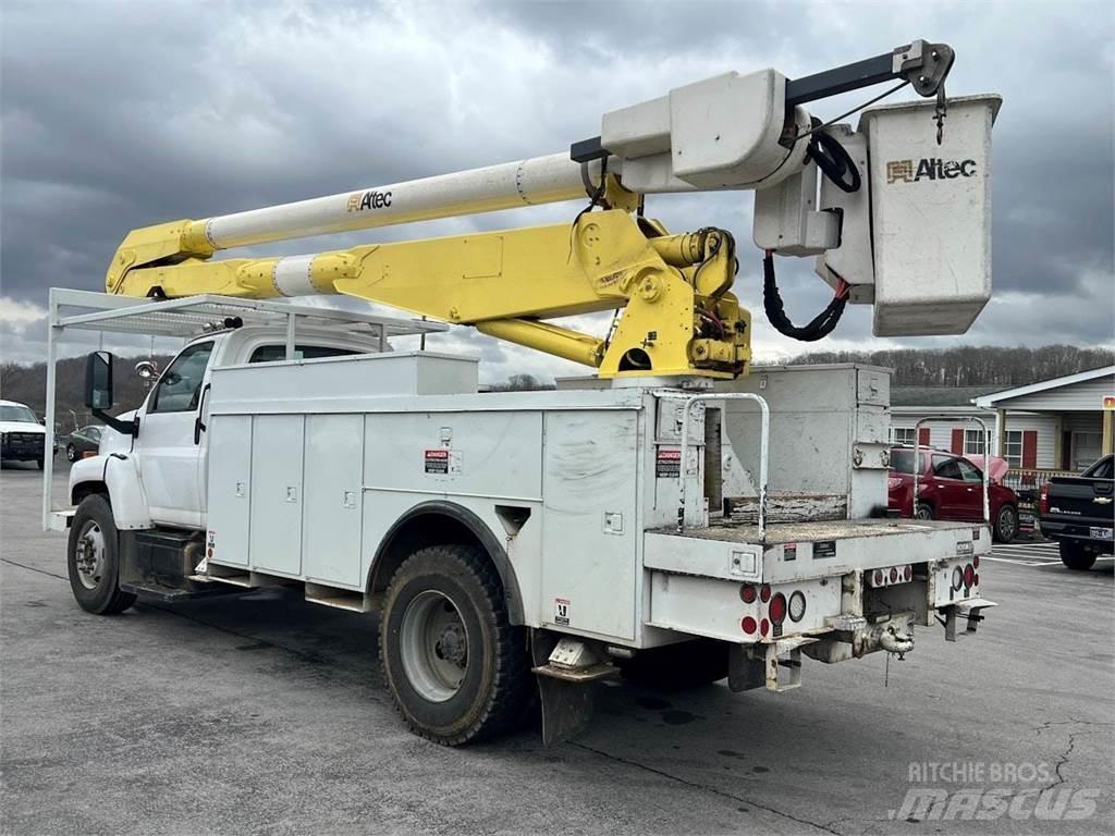 GMC 7500 트럭 탑재 고소작업대