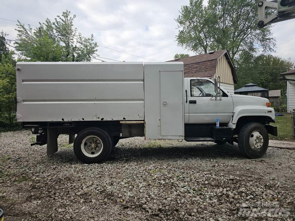GMC C6000 우드칩 트럭