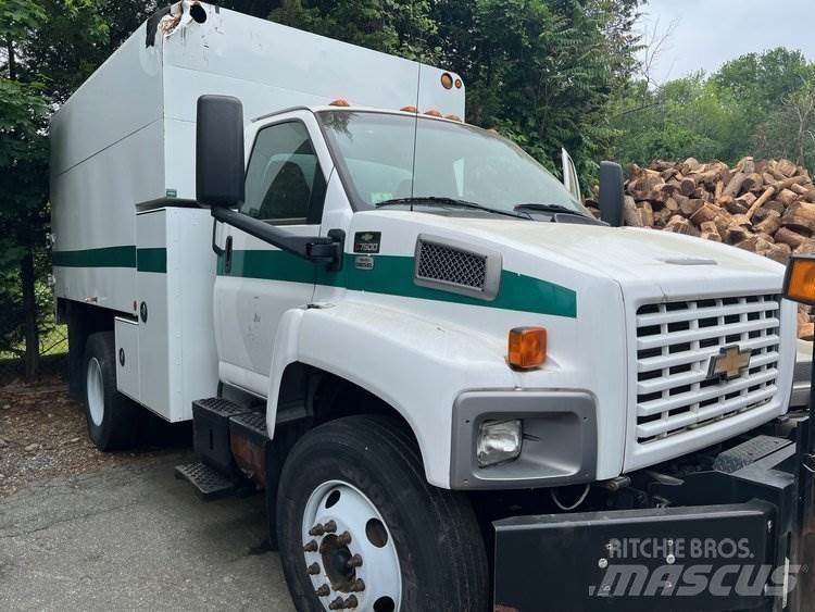 GMC C7500 우드칩 트럭