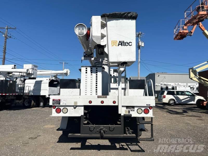 GMC C7500 트럭 탑재 고소작업대
