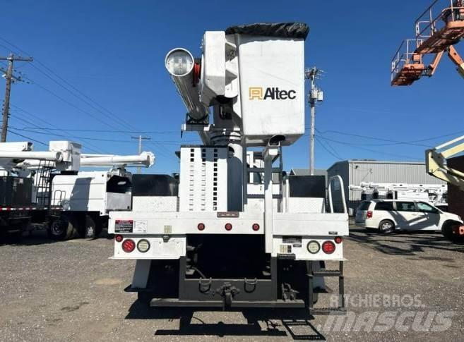 GMC C7500 트럭 탑재 고소작업대