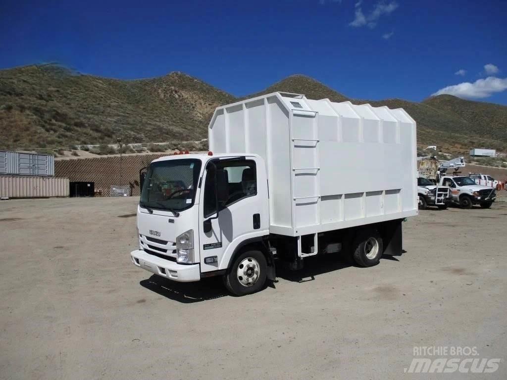 Isuzu NPR 우드칩 트럭