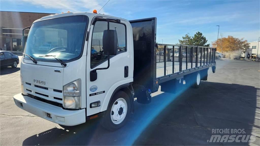 Isuzu NRR 가축 운반용 트럭