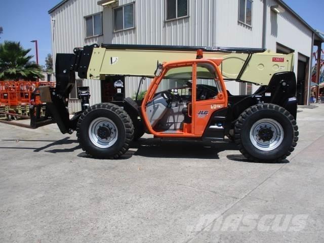 JLG 1055 텔러 핸들러