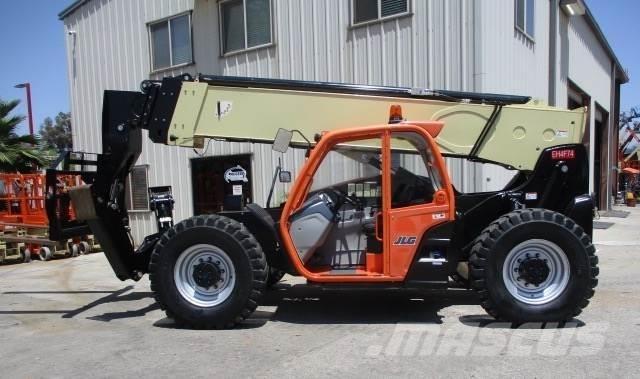 JLG 1055 텔러 핸들러