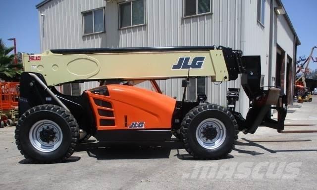 JLG 1055 텔러 핸들러