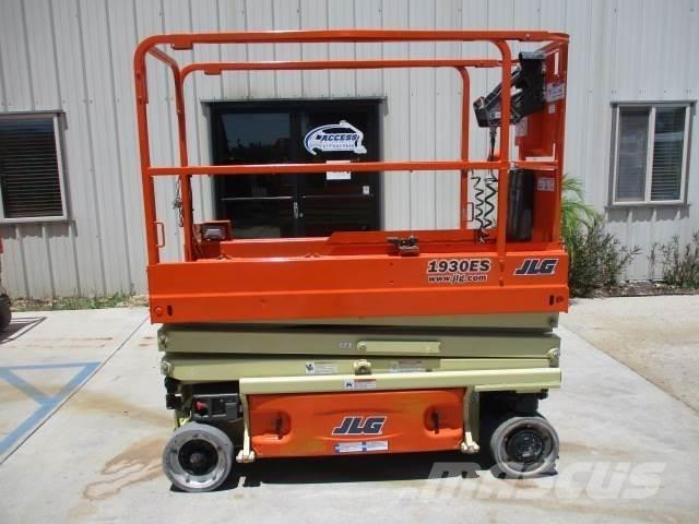 JLG 1930ES 가위형 리프트
